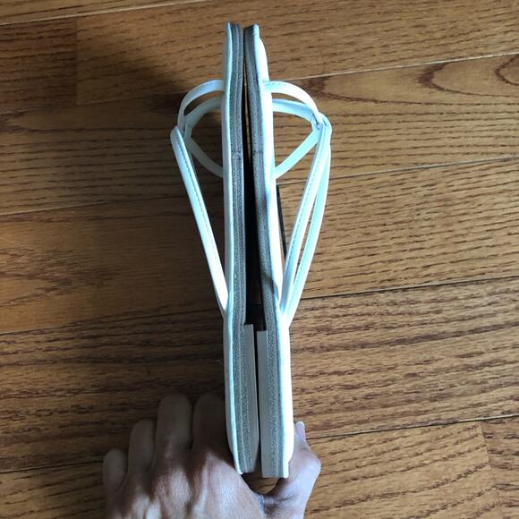 Dolce Vita Jumpie Thong Flip Slide Flats White Sandals Women's Side 8 NWT - Picture 9 of 11